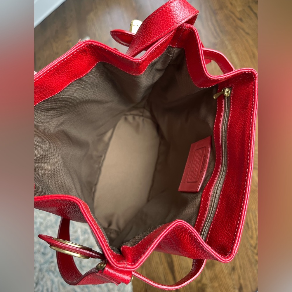 COACH Vintage Leather Madison Bucket Bag - Picture 11 of 12